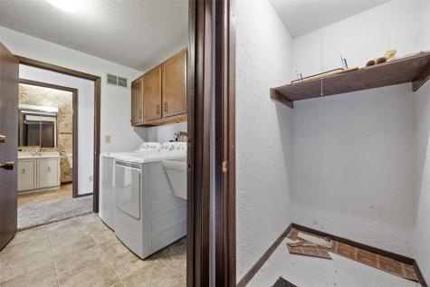 849 Kerry Lane SE Cedar Rapids IA 52403