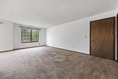 849 Kerry Lane SE Cedar Rapids IA 52403