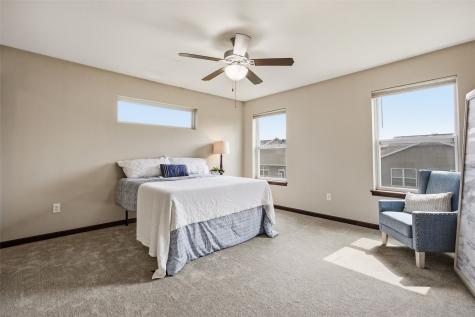 1135 Redbud Avenue Tiffin IA 52340