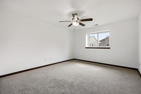 1135 Redbud Avenue Tiffin IA 52340