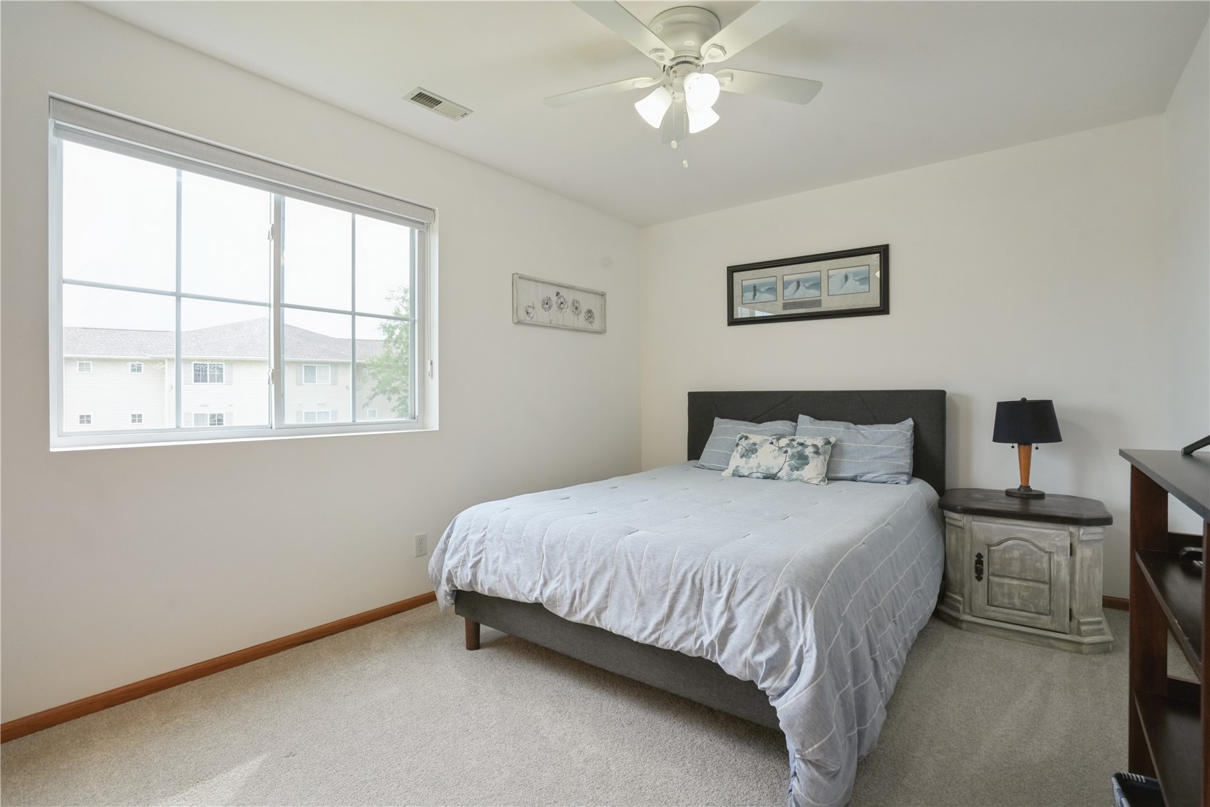 6715 Creekside Drive NE Cedar Rapids IA 52402