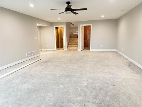55 Kinsey Street North Liberty IA 52317