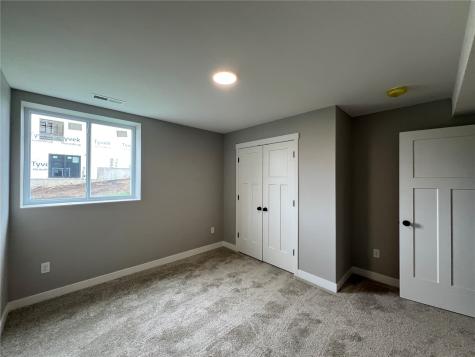 55 Kinsey Street North Liberty IA 52317