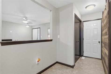1825 Rosehill Drive SW Cedar Rapids IA 52404