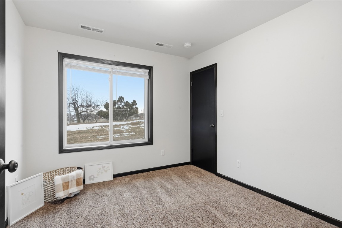 1825 Rosehill Drive SW Cedar Rapids IA 52404