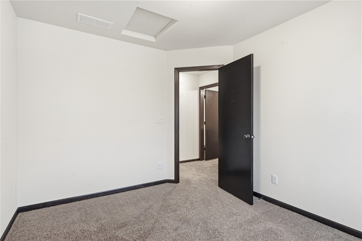 1825 Rosehill Drive SW Cedar Rapids IA 52404