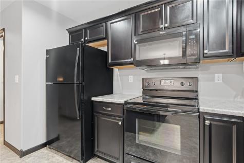 1825 Rosehill Drive SW Cedar Rapids IA 52404