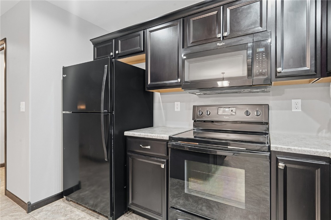 1825 Rosehill Drive SW Cedar Rapids IA 52404
