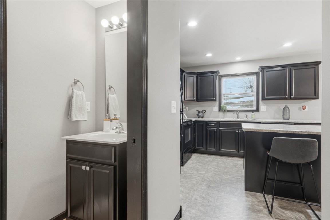1825 Rosehill Drive SW Cedar Rapids IA 52404