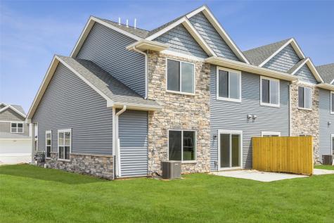2229 Eversull Lane North Liberty IA 52317