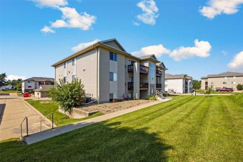 3050 Wilson SW Cedar Rapids IA 52404