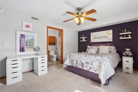 3101 Samuel Court SW Cedar Rapids IA 52404