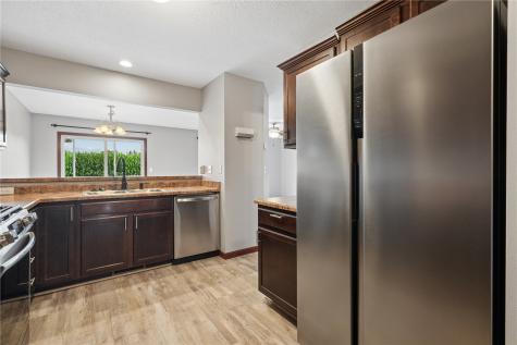 6323 Muirfield Drive SW Cedar Rapids IA 52404