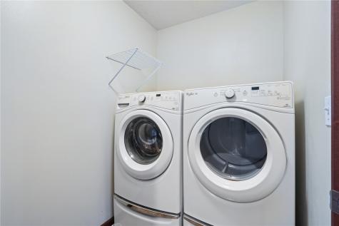 6323 Muirfield Drive SW Cedar Rapids IA 52404
