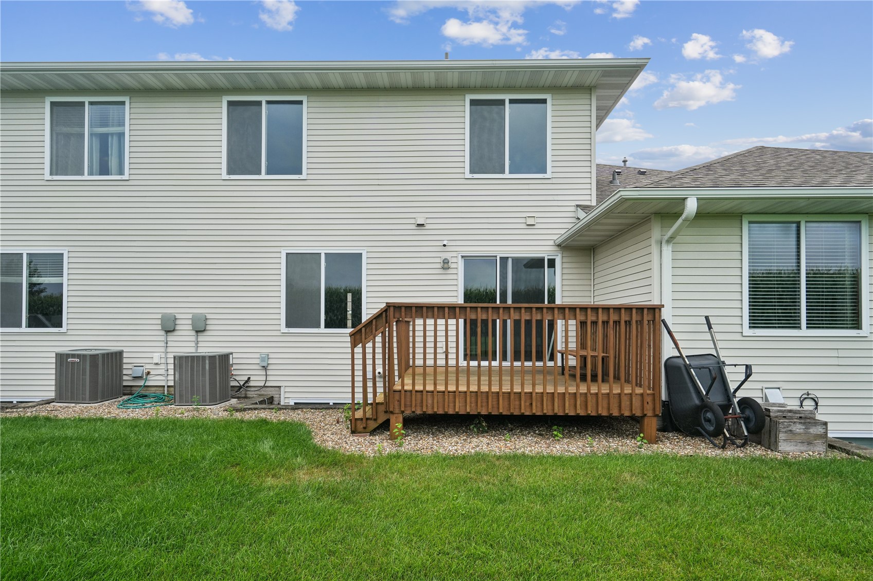 6323 Muirfield Drive SW Cedar Rapids IA 52404
