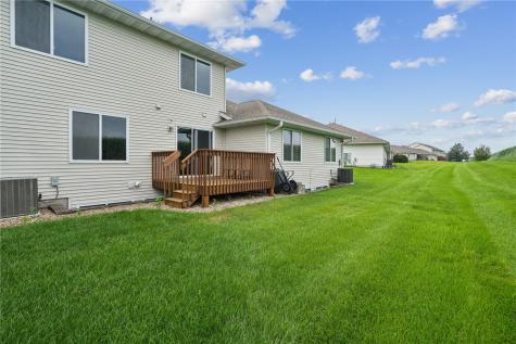 6323 Muirfield Drive SW Cedar Rapids IA 52404