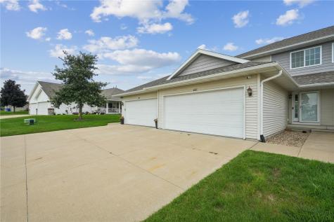 6323 Muirfield Drive SW Cedar Rapids IA 52404
