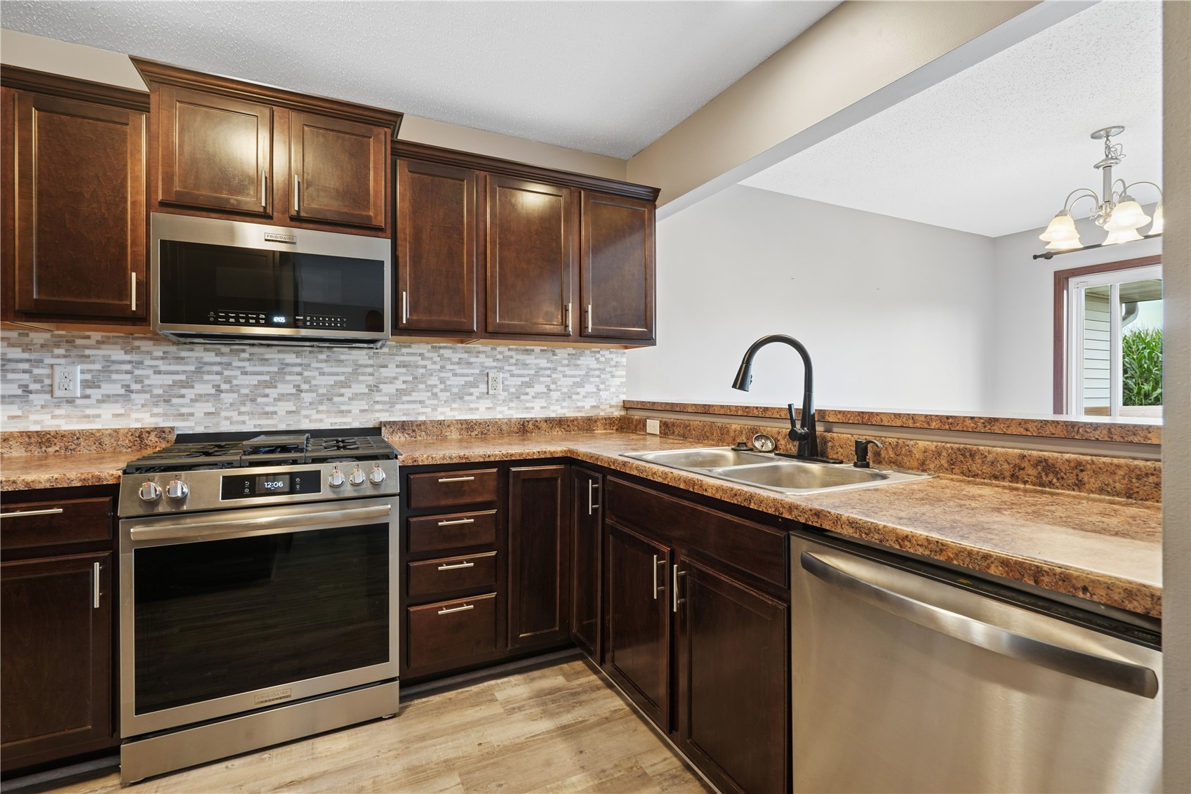 6323 Muirfield Drive SW Cedar Rapids IA 52404