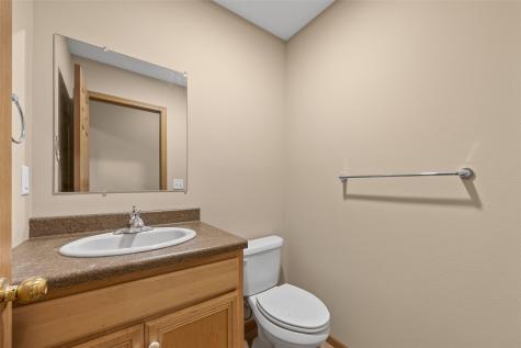 110 Therese Avenue Anamosa IA 52205