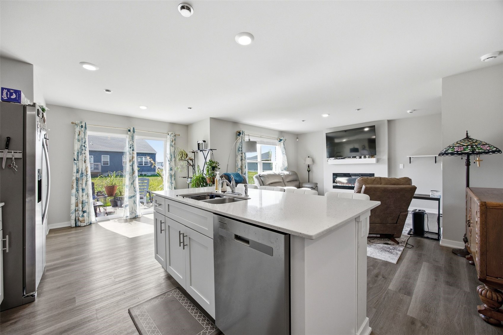 831 Oak Drive Palo IA 52324