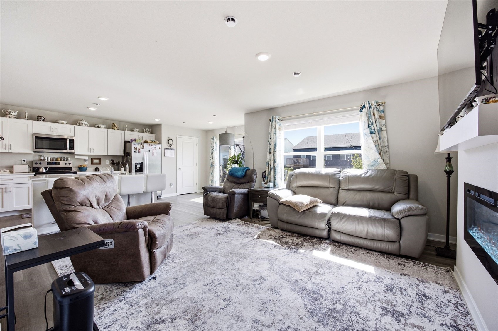 831 Oak Drive Palo IA 52324