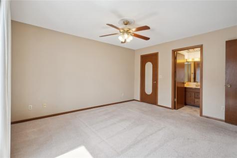 820 Edward Court SE Cedar Rapids IA 52403