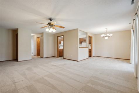 820 Edward Court SE Cedar Rapids IA 52403