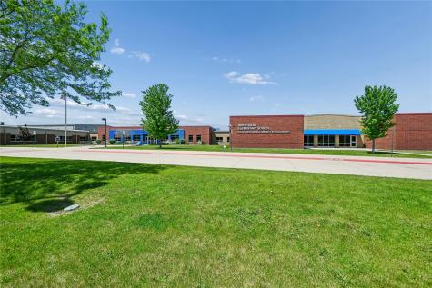 710 Brook Ridge Avenue North Liberty IA 52317