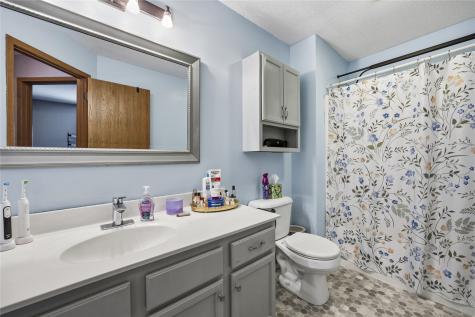 624 Kimberlite Street Tiffin IA 52340