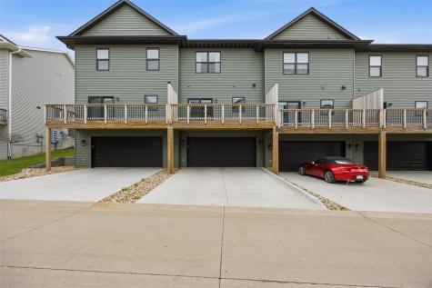 4747 Preston Lane Iowa City IA 52246