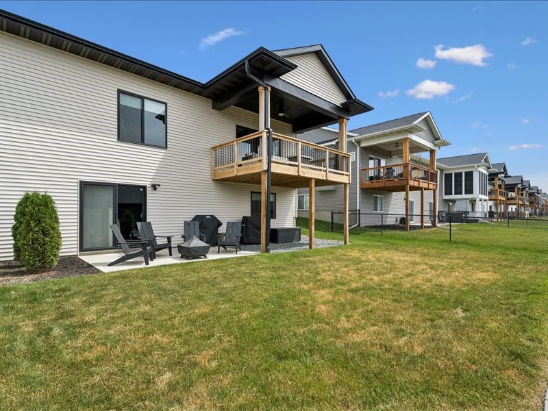 1227 Berkshire Lane North Liberty IA 52317