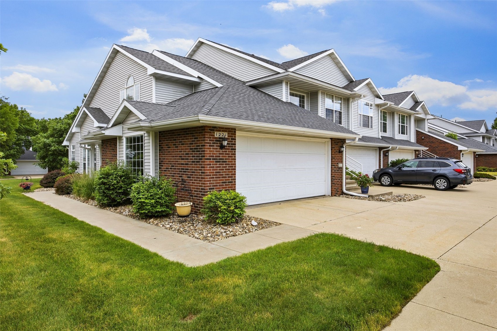 1221 A'hearn Drive NE Cedar Rapids IA 52402