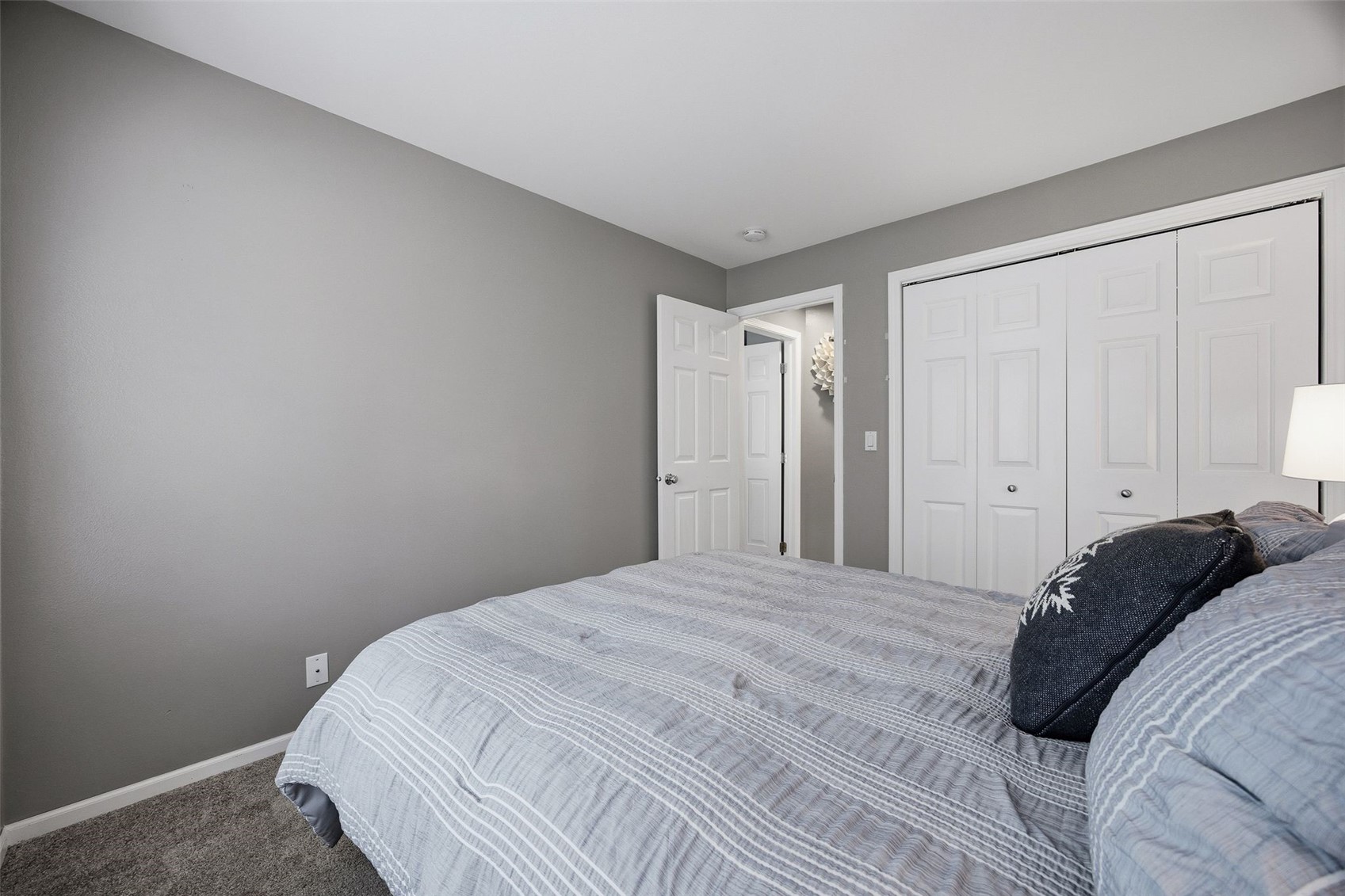 1221 A'hearn Drive NE Cedar Rapids IA 52402