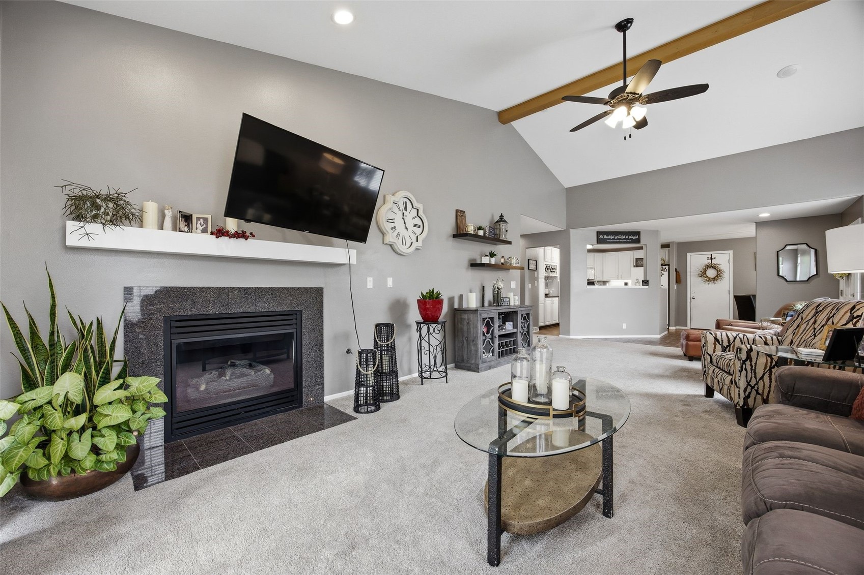 1221 A'hearn Drive NE Cedar Rapids IA 52402