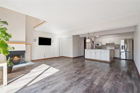 2060 Holiday Road Coralville IA 52241