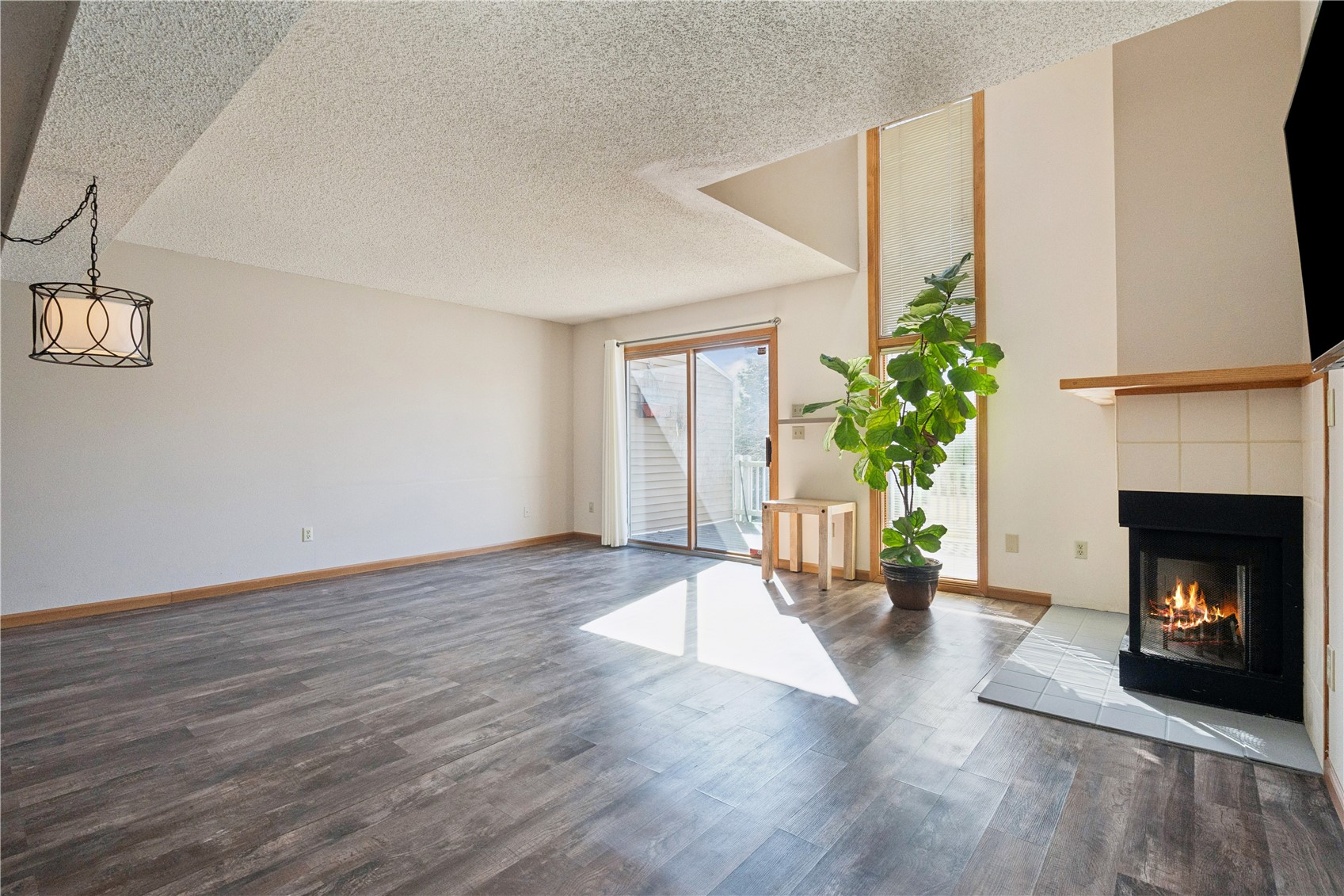 2060 Holiday Road Coralville IA 52241