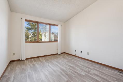 2060 Holiday Road Coralville IA 52241