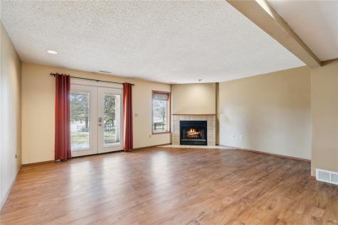 2060 Holiday Road Coralville IA 52241