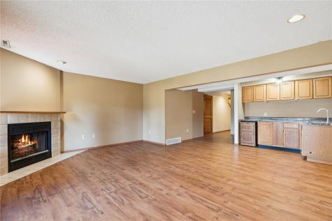 2060 Holiday Road Coralville IA 52241