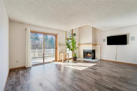 2060 Holiday Road Coralville IA 52241