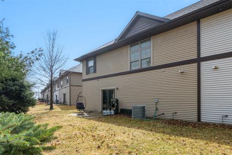 404 Cambria Drive North Liberty IA 52317