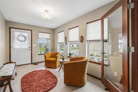 506 Meadow Oak Circle Fairfax IA 52228