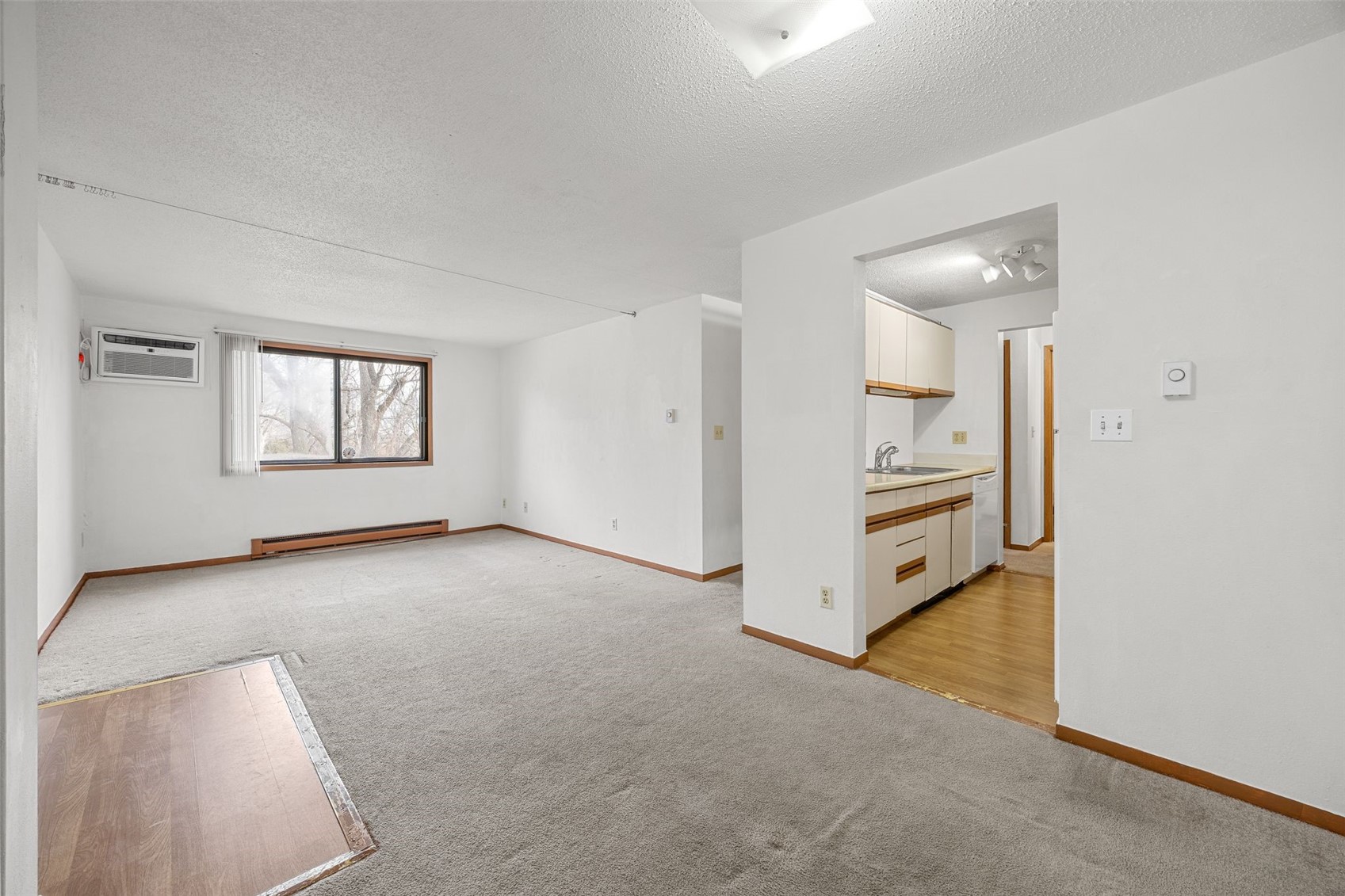 814 Benton Drive Iowa City IA 52246
