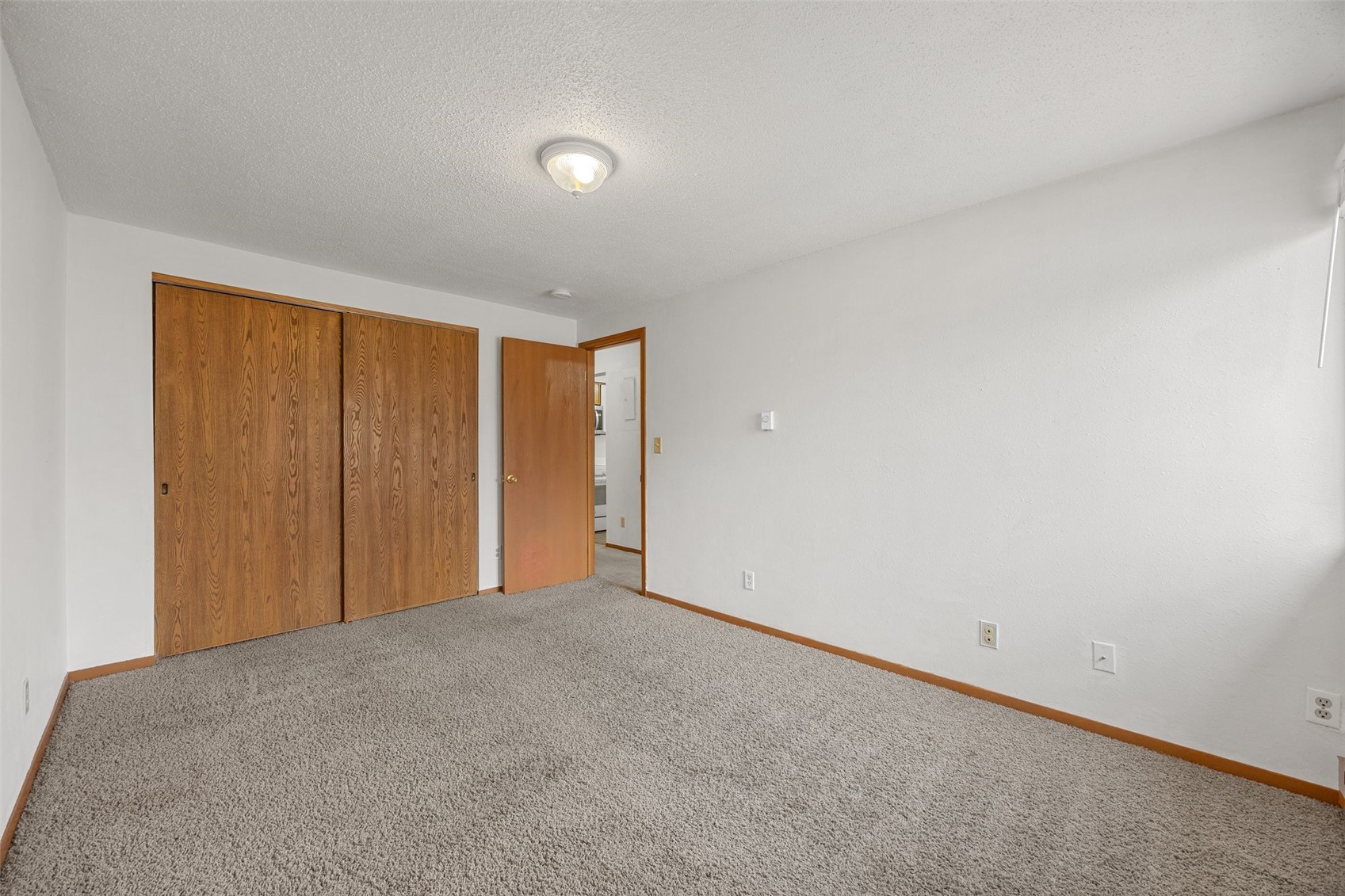 814 Benton Drive Iowa City IA 52246