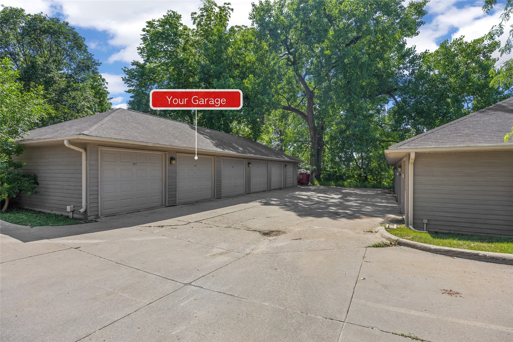 471 N 1st Avenue Iowa City IA 52245