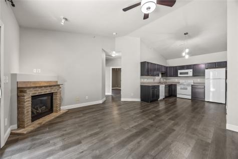 471 N 1st Avenue Iowa City IA 52245