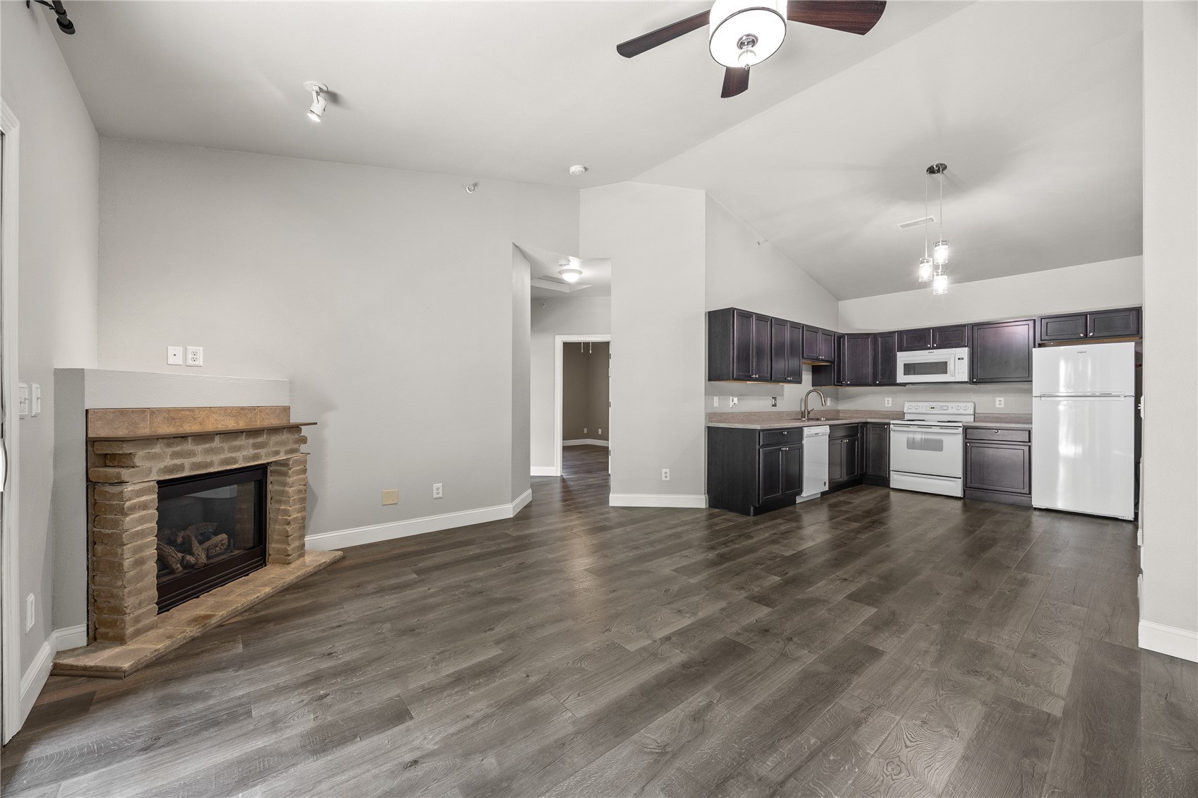 471 N 1st Avenue Iowa City IA 52245