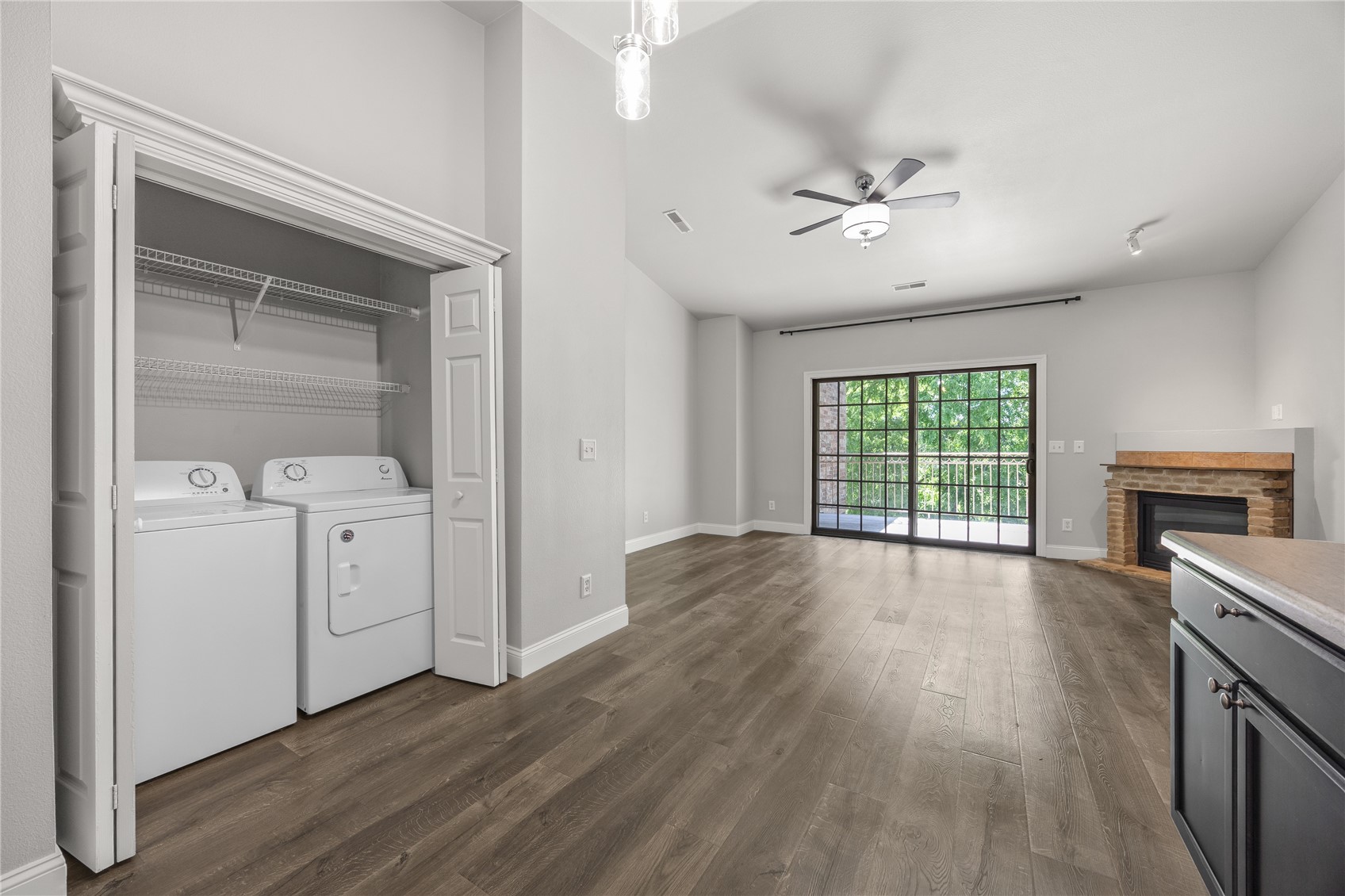 471 N 1st Avenue Iowa City IA 52245