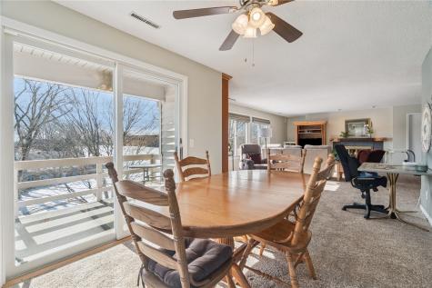 1718 Applewood Place NE Cedar Rapids IA 52402