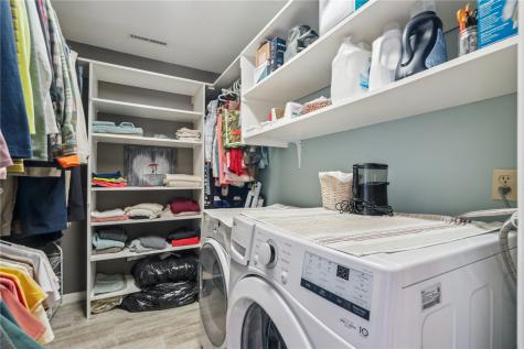 1718 Applewood Place NE Cedar Rapids IA 52402
